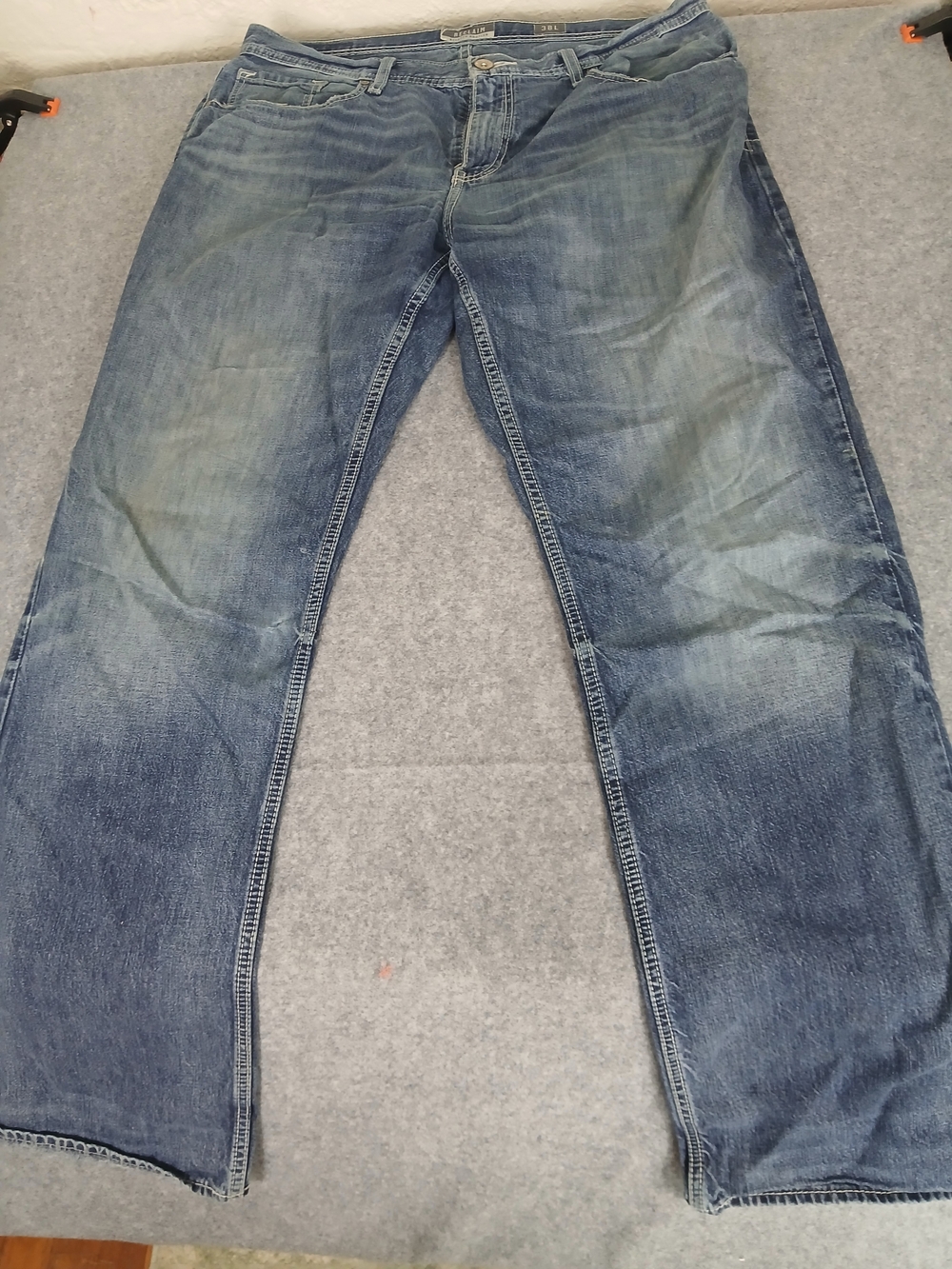 Reclaim Relaxed Fit Men's Denim Jeans in Faded Blue 38L